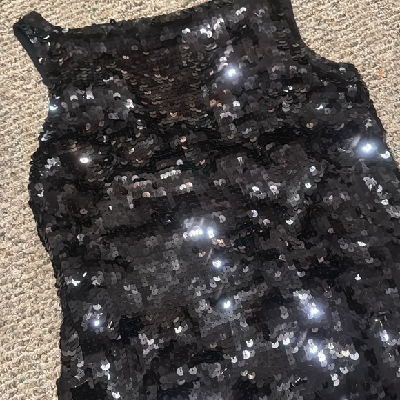 Black sequin dress - Picture 2 of 4